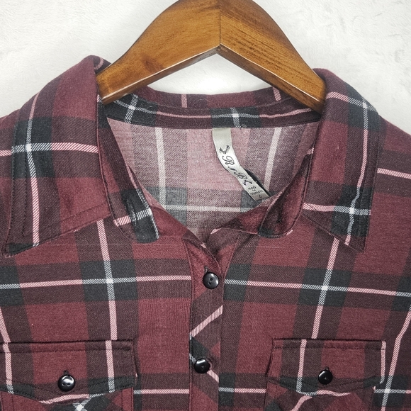 Womens Large Long Sleeve Pockets Button Front Plaid Burgundy Black - Picture 2 of 16